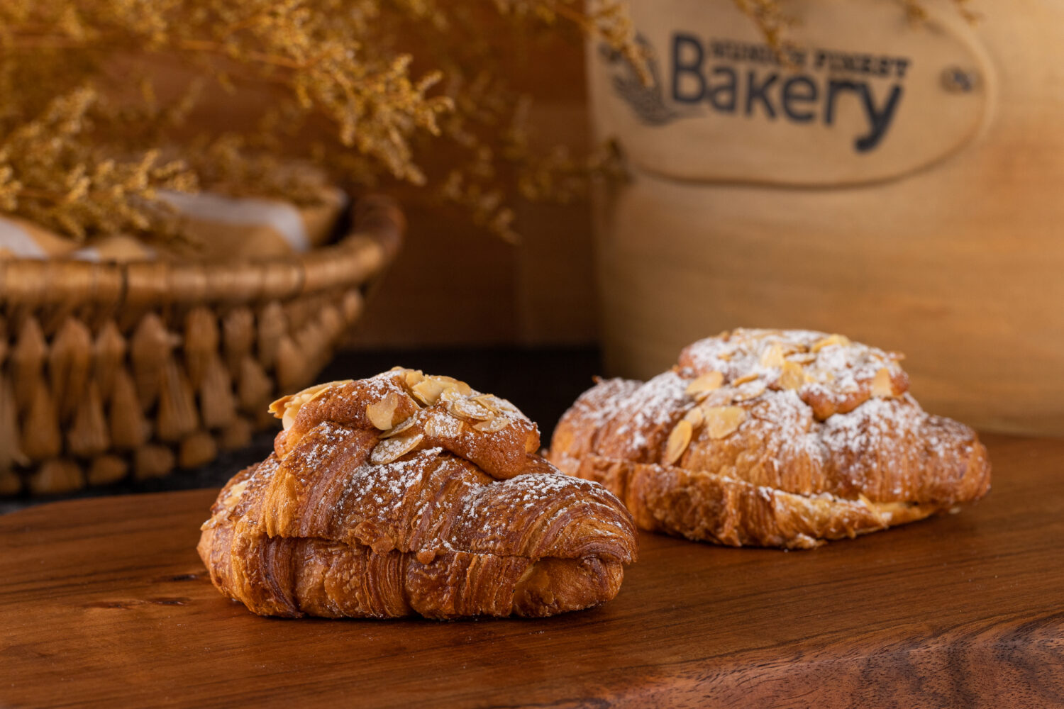 Signature Almond Croissant medium size (45 gram++) - Image 2