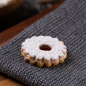 Linzer cookies small