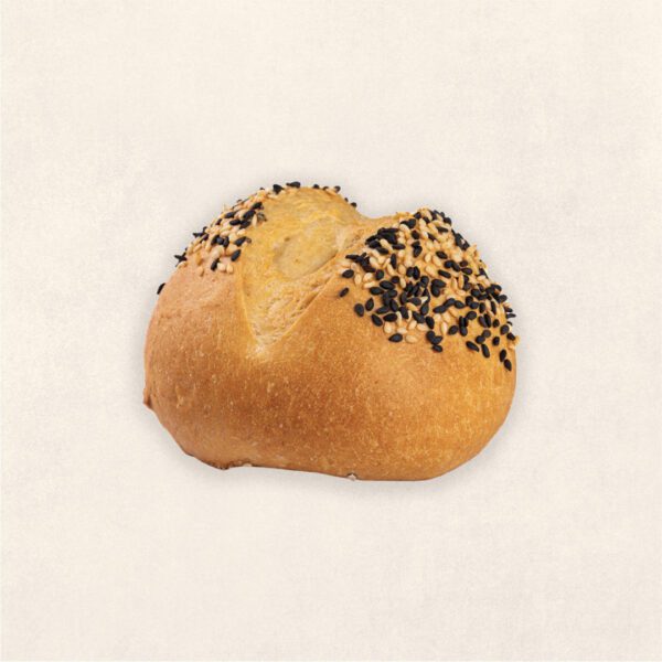 100% organic Semmel with sesame/flax seeds